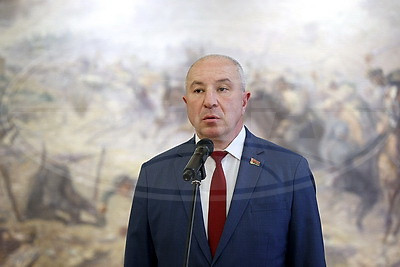 Караев на выставке \"Долгие дороги войны\": напоминания нужны для того, чтобы это не повторилось