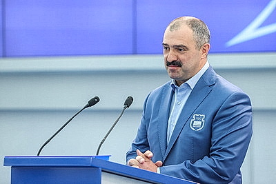 Серебряных призеров чемпионата мира по пляжному футболу чествовали в НОК Беларуси