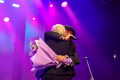 Первый день - для ценителей шансона. В Могилеве стартовал фестиваль \"Золотой шлягер\"