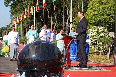 В честь официального визита Лукашенко улица в столице Мьянмы получила название, связанное с Беларусью