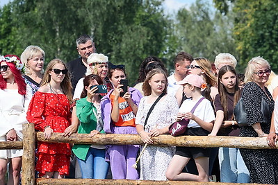 Праздник эпохи раннего средневековья \"У госці да радзімічаў\" состоялся в Чаусском районе