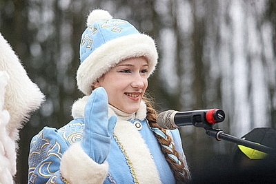 Возвращение Снегурочки большим праздником отметили в Беловежской пуще