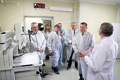 Представители международных организаций посетили Брестскую детскую областную больницу