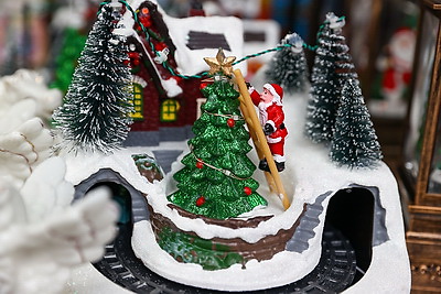 Предновогодние ярмарки работают в Бресте