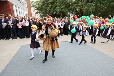 Первый звонок прозвучал для 100 первоклассников витебской гимназии №8