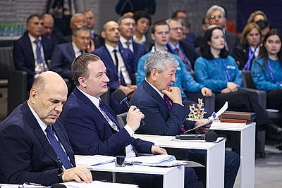 Биотехнологии, промышленность, экология. Премьер-министры стран ЕАЭС ознакомились с инновационными разработками в Москве