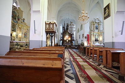 Достопримечательности. Костел святого Иоанна Крестителя