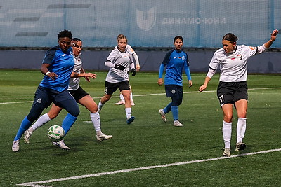 Футболистки \"Динамо-БГУФК\" в шестой раз стали чемпионками Беларуси