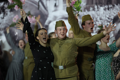 Военный парад по случаю 80-летия Победы прошел у стелы \"Минск - город-герой\"