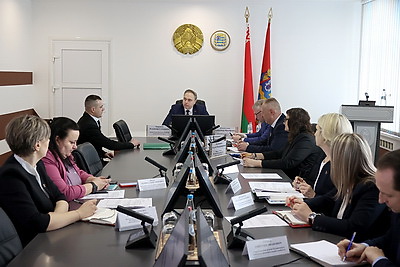 Караник провел прием граждан в Пуховичском районе