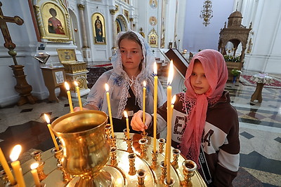 В Свято-Успенском кафедральном соборе Витебска прошел молебен, посвященный началу учебного года