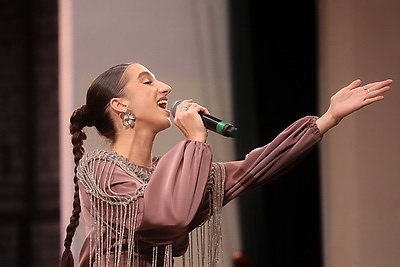 Прекрасный вокал и чарующие звуки оркестра: в Бресте проходит фестиваль \"Таленты Беларусі - будучыня краіны\"