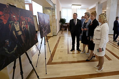 Сергеенко: в условиях идеологического противостояния журналисты защищают информационный суверенитет страны