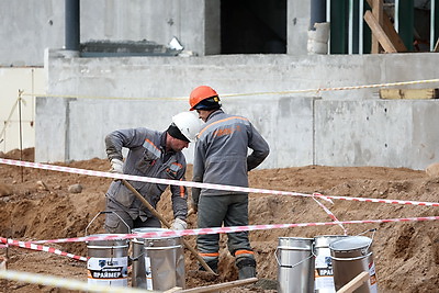 Выездное заседание прошло на объекте строительства инфекционной больницы