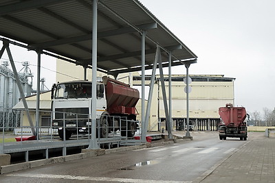 Комбикормовый завод открыт после реконструкции в Витебском районе