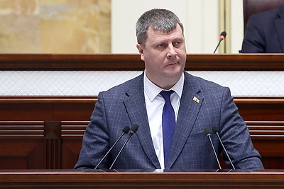 Сергеенко призвал депутатов активно информировать общество о ходе подготовки плановых законопроектов