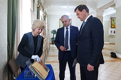 МИД и Академия управления при Президенте заключили соглашение о сотрудничестве