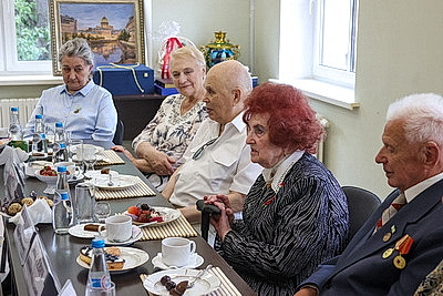 Губернатор Санкт-Петербурга встретился с блокадниками Ленинграда