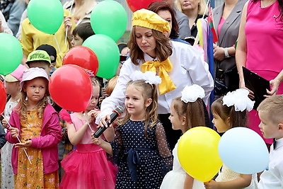 Патриотический клуб, физкультура, музыка, рисование. В Первомайском районе Минска открыли новый детсад