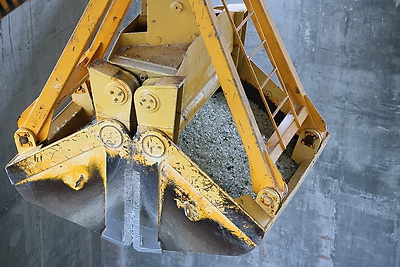 Трудоемкий и масштабный процесс. Какой путь проходит стеклобой до превращения в тару