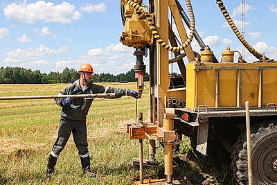 \"Белоруснефть\": южные регионы Гомельской области - геологический шанс для открытия новых месторождений нефти и газа