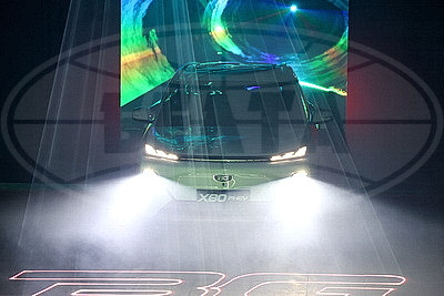 \"БЕЛДЖИ\" презентовал первый белорусский гибрид BELGEE X80 PHEV