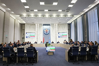 Вовлечение в вопросы контроля, реализация инициатив. Как в Минске проводится молодежная политика