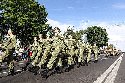 Парад Победы и шествие \"Беларусь помнит\". Брест отмечает 9 Мая