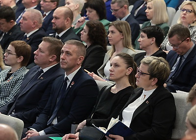 Развитие промышленности, повышение уровня жизни. Делегаты ВНС об ориентирах на будущую пятилетку