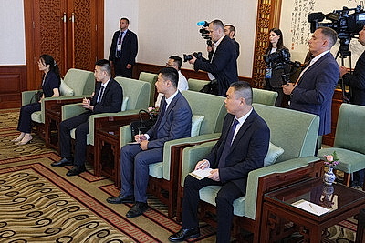 Лукашенко предлагает Китаю строить в Беларуси тепличные комплексы для выращивания овощей и цветов