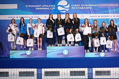 Пловец Пекарский победил на Кубке сильнейших, у белорусов более 50 наград турнира
