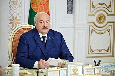 Лукашенко собрал совещание по анализу деятельности НАН
