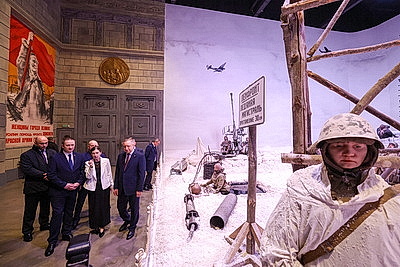 Турчин посещает с рабочим визитом Санкт-Петербург