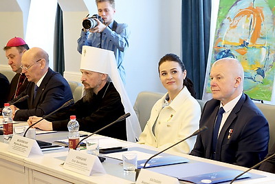 Космонавт Новицкий избран почетным членом правления Белорусского фонда мира