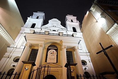 Свет единения и покоя. Вифлеемский огонь прибыл в Минск