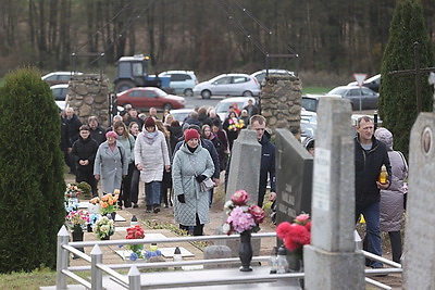 День всех святых отметили католики в Гродненской области
