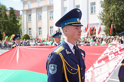 В Бресте прошел митинг, посвященный государственным символам Беларуси