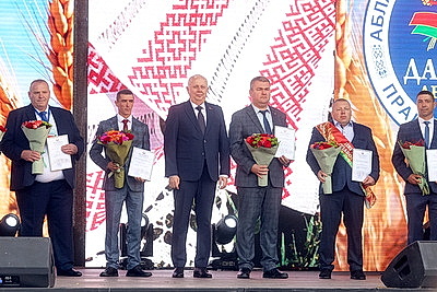 Областной фестиваль-ярмарку \"Дажынкі-2025\" приняли Лельчицы