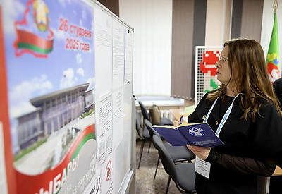 Международные наблюдатели посетили участки для голосования в Орше