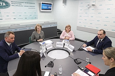 Круглый стол \"Будущее ЕАЭС: Беларусь на передовой интеграционных процессов\" прошел в БЕЛТА