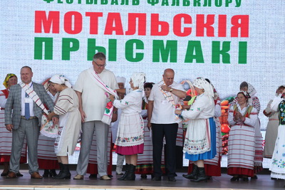 Фестиваль фольклора \"Мотальскія прысмакі\" прошел в Ивановском районе