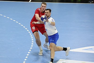 Гандболисты \"Машеки\" уступили \"Зениту\" в SEHA-лиге