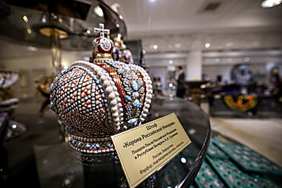 Главы делегаций ЕАГ посетили Дворец Независимости