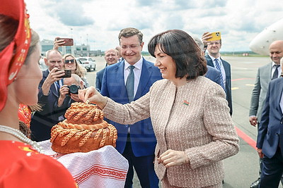 Кочанова принимает участие в мероприятиях XII Форума регионов России и Беларуси