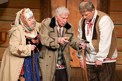 Юбилей Геннадия Овсянникова встретили на купаловской сцене