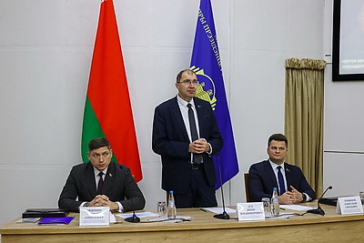 Эксперты и студенты Академии управления обсудили программу соцэкономразвития