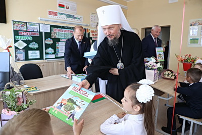 После реконструкции распахнула двери школа №1 в Лунинце