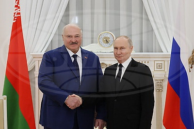 Лукашенко провел переговоры с Путиным