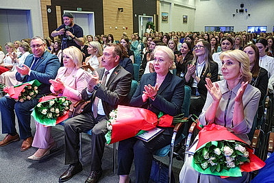 Первый молодежный женский форум \"Женская энергия для большого дела\" открылся в Минске
