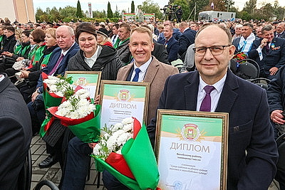 Праздник тружеников села. В Чашниках проходят областные \"Дажынкі\"
